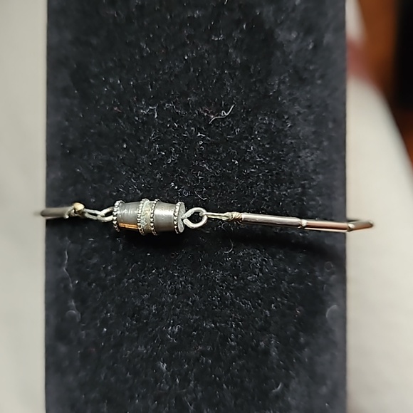 Set of Magnetic Clasp Bracelets - Picture 3 of 11